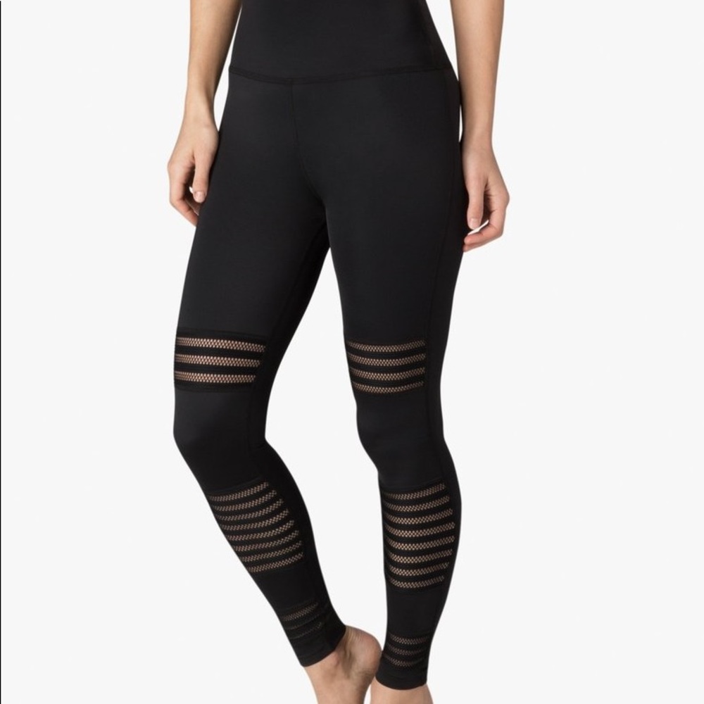 BEYOND YOGA Mesh To Impress Leggings